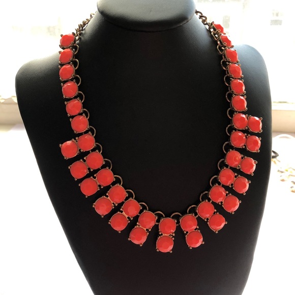 Bright Orange Necklace 🔥 - Picture 3 of 6